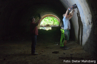 Arbeiten im Schleusentunnel